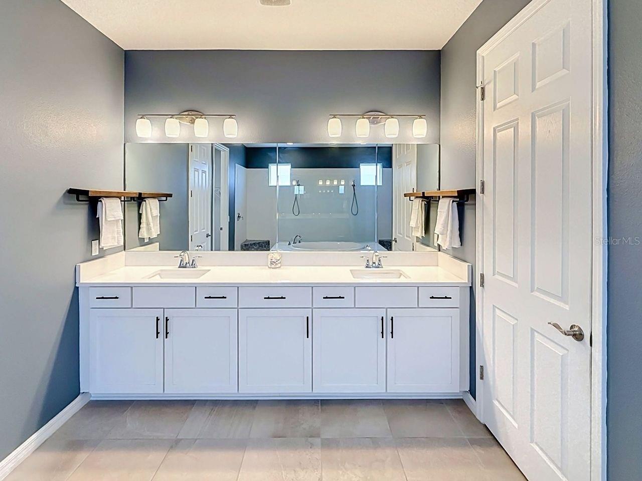 LAKEVIEW PRESERVE - Residential