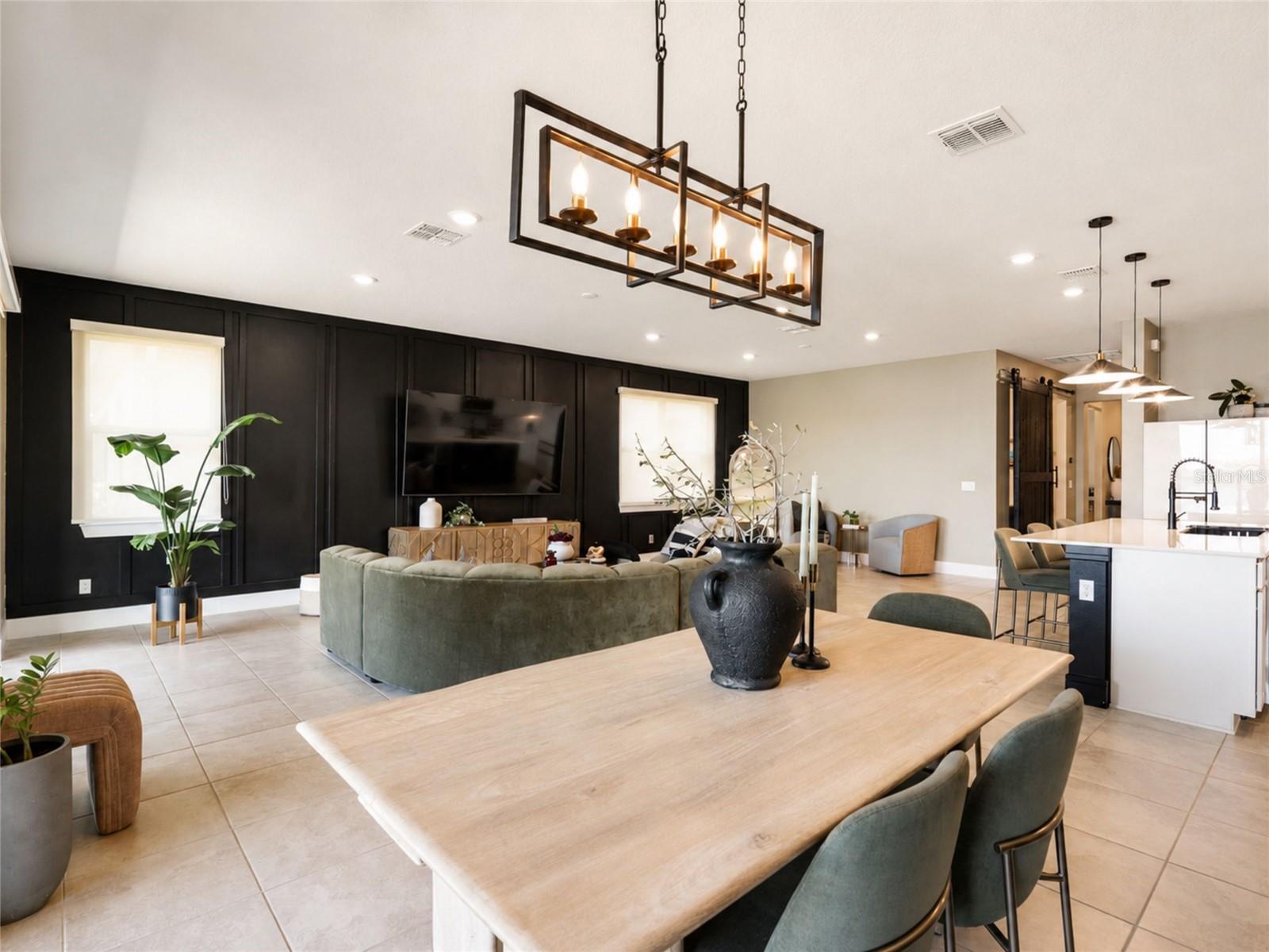 AMELIA GROVE PH 1 - Residential