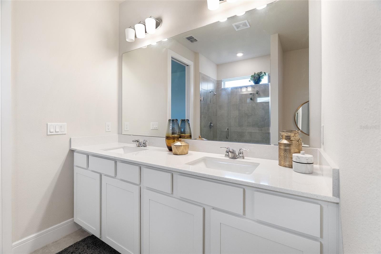 AMELIA GROVE PH 1 - Residential