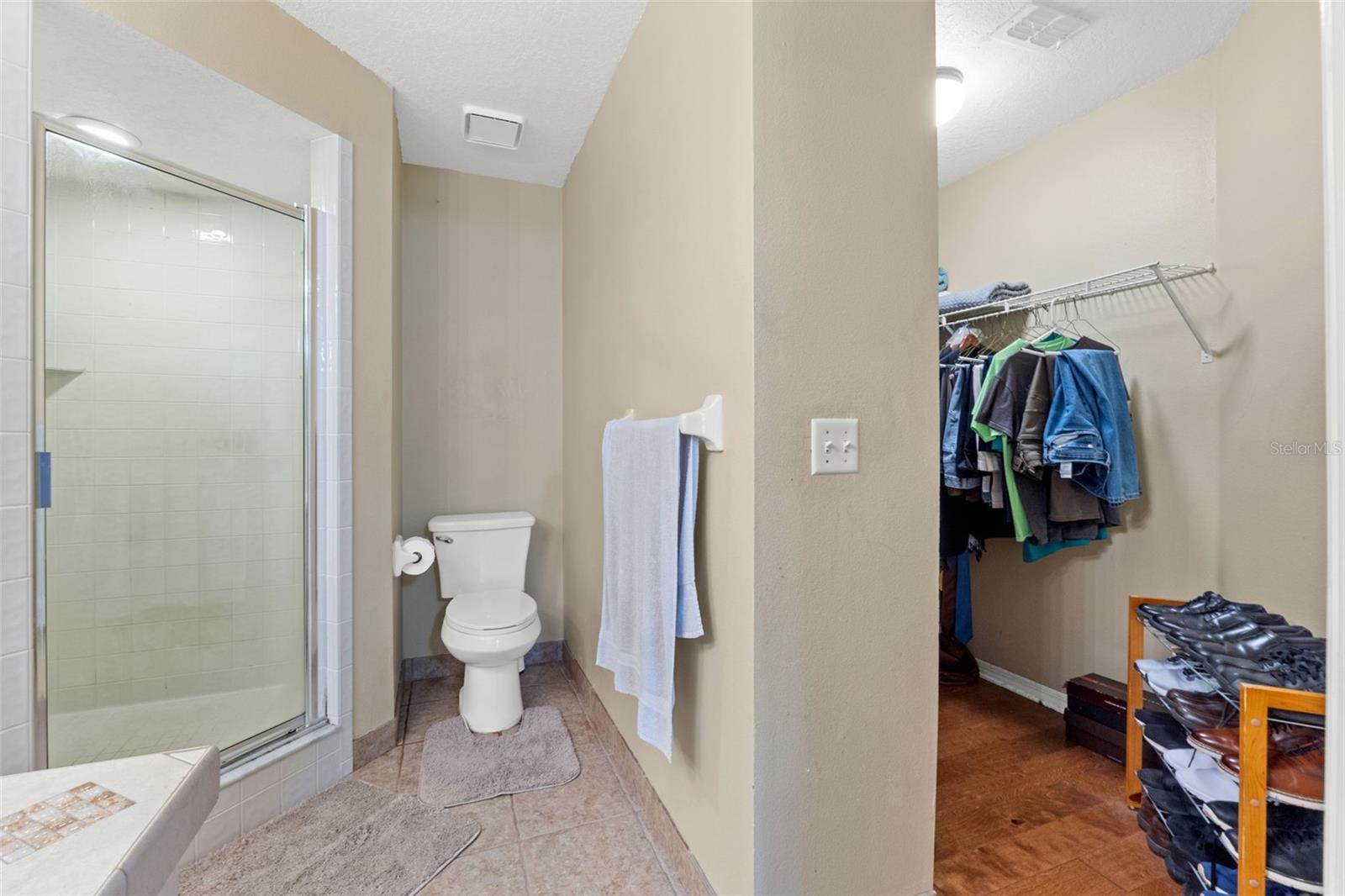 CLUB VILLAS CONDO - Residential