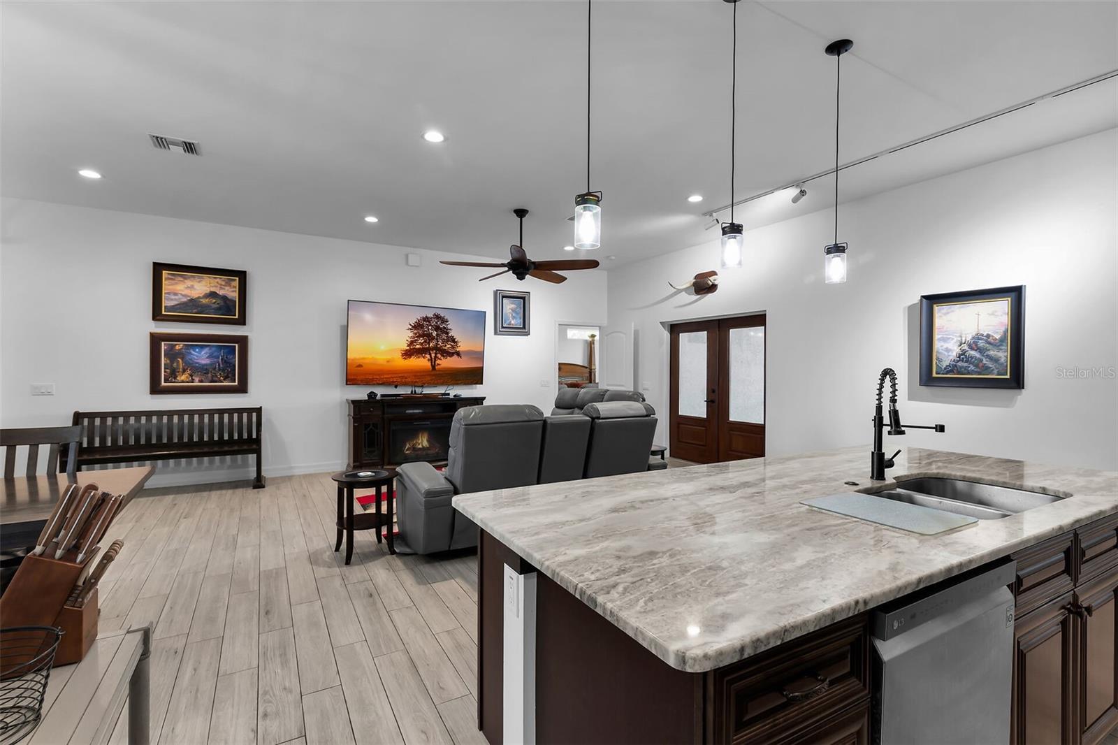 PUNTA GORDA - Residential
