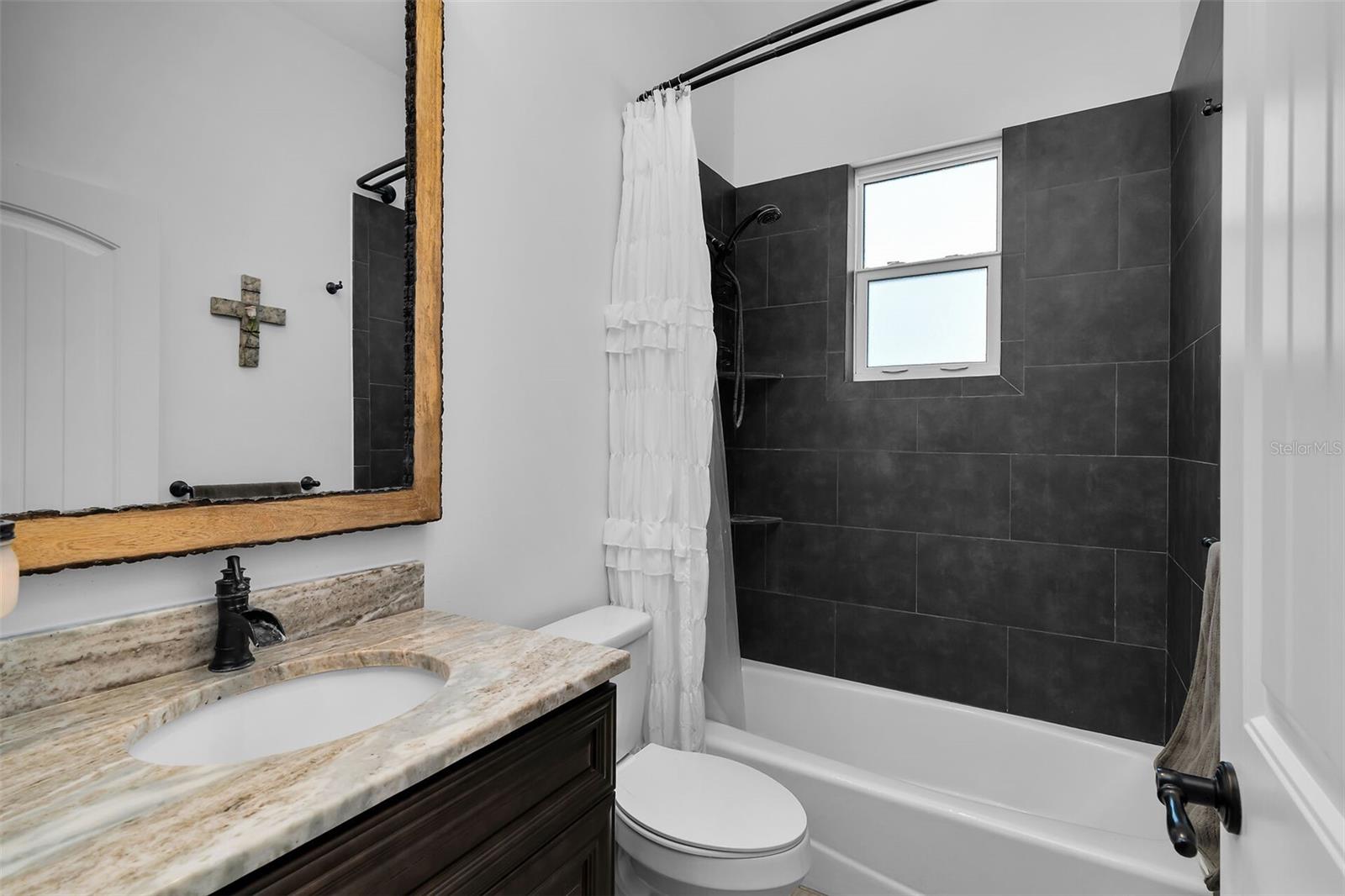 PUNTA GORDA - Residential