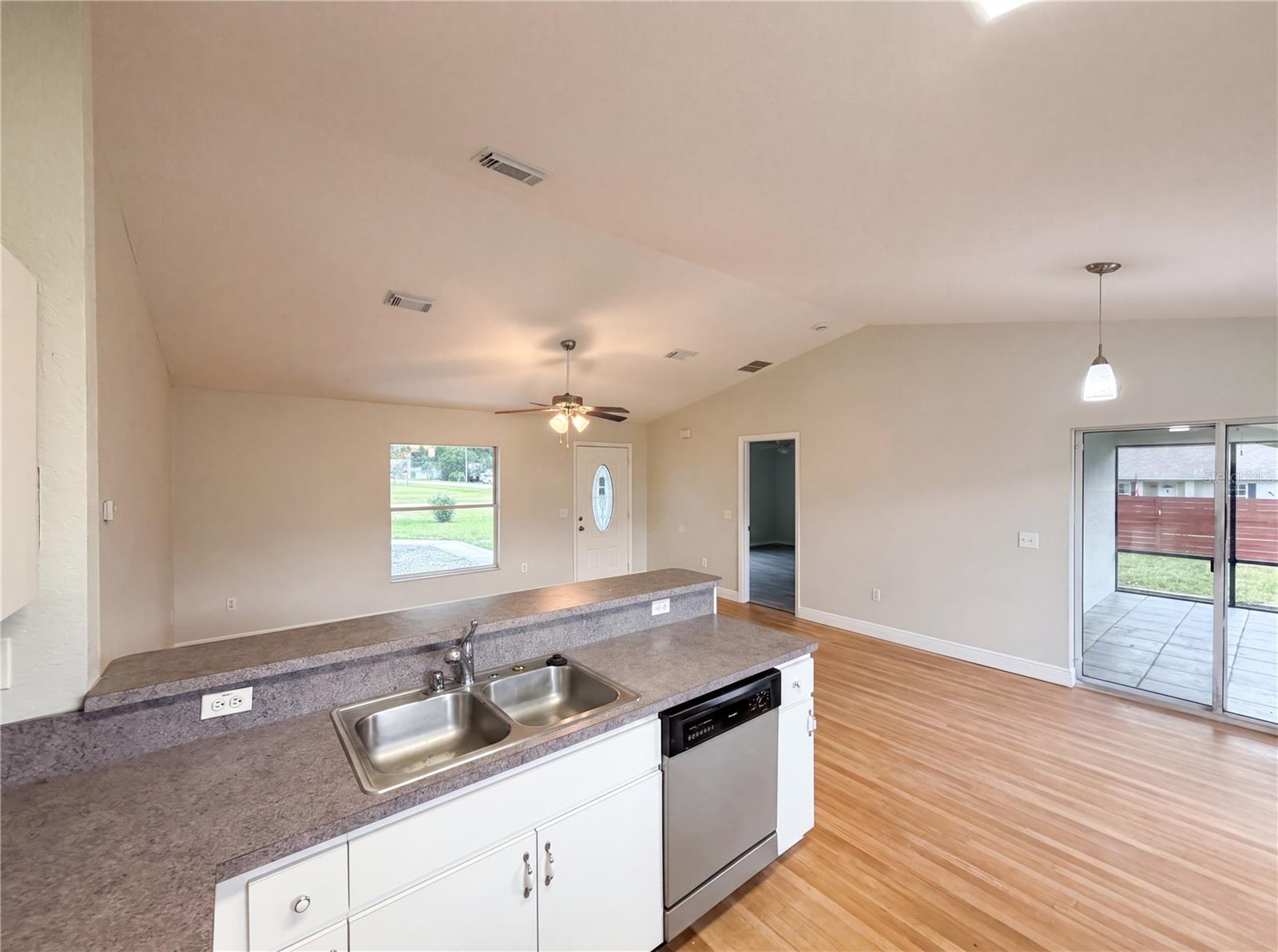 ORANGE BLOSSOM HILLS UN 01 - Residential