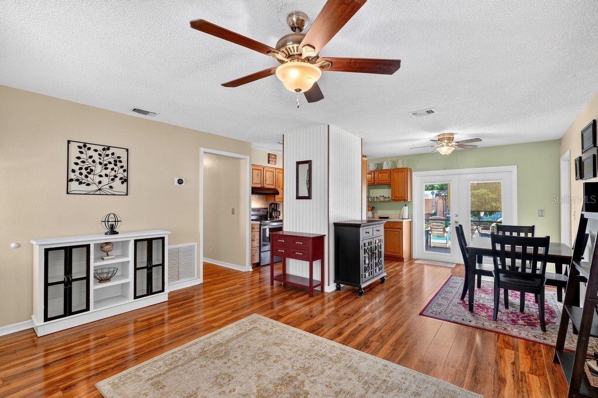 DELTONA LAKES UNIT 35 - Residential