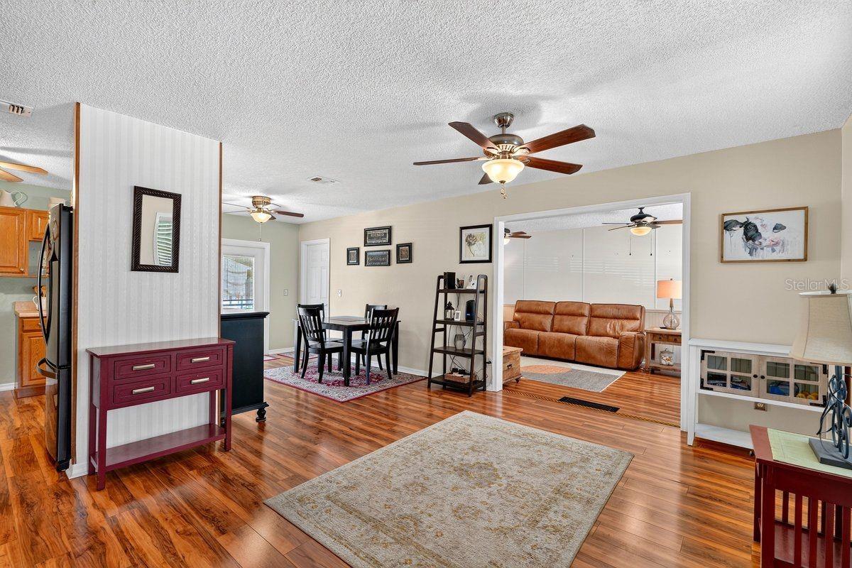DELTONA LAKES UNIT 35 - Residential