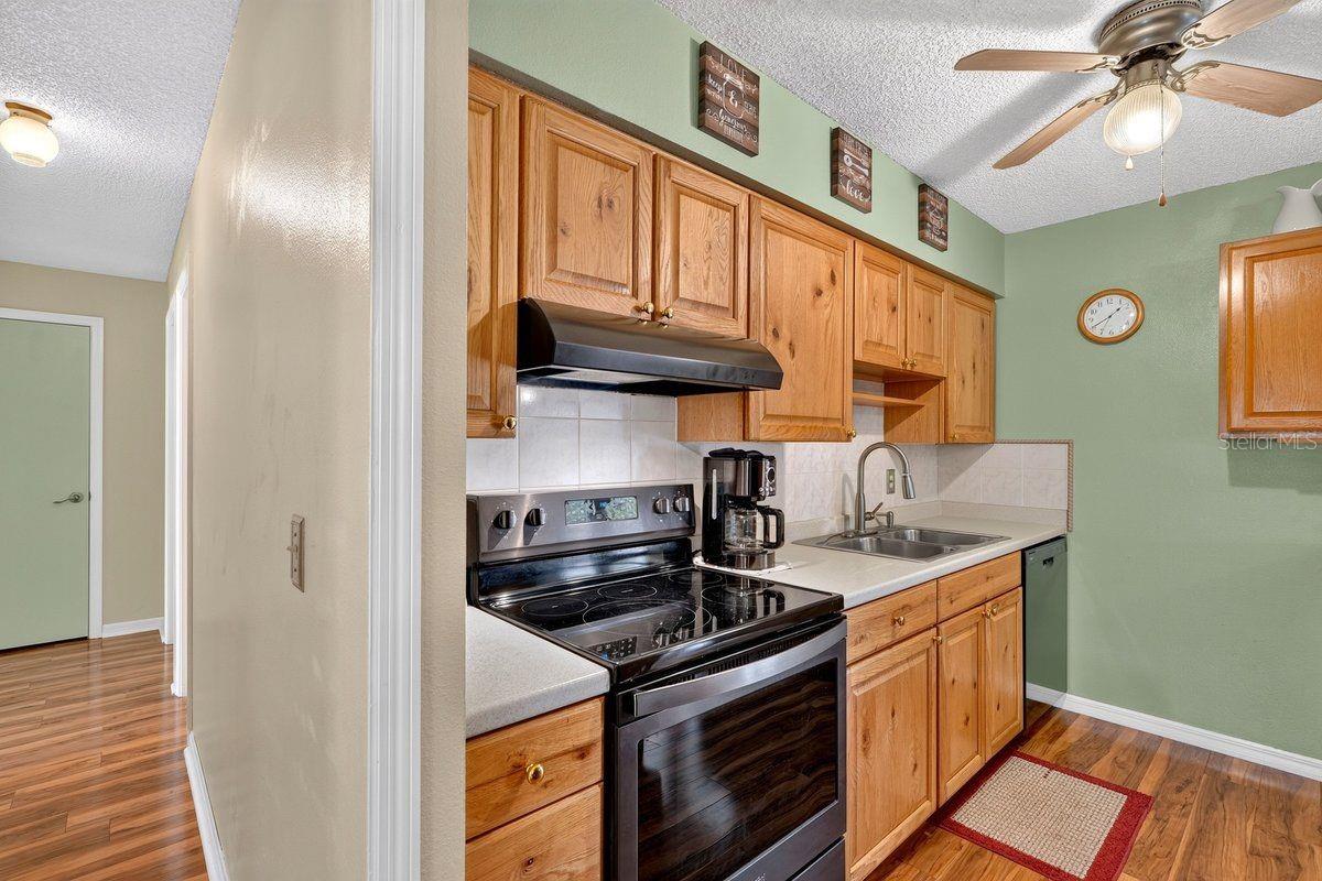 DELTONA LAKES UNIT 35 - Residential