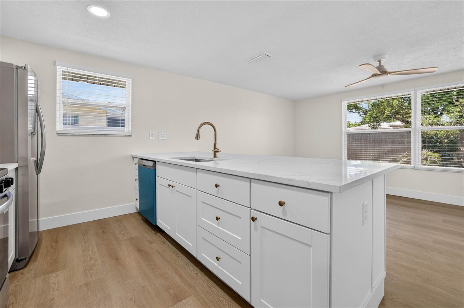 JASMINE LAKES - Residential