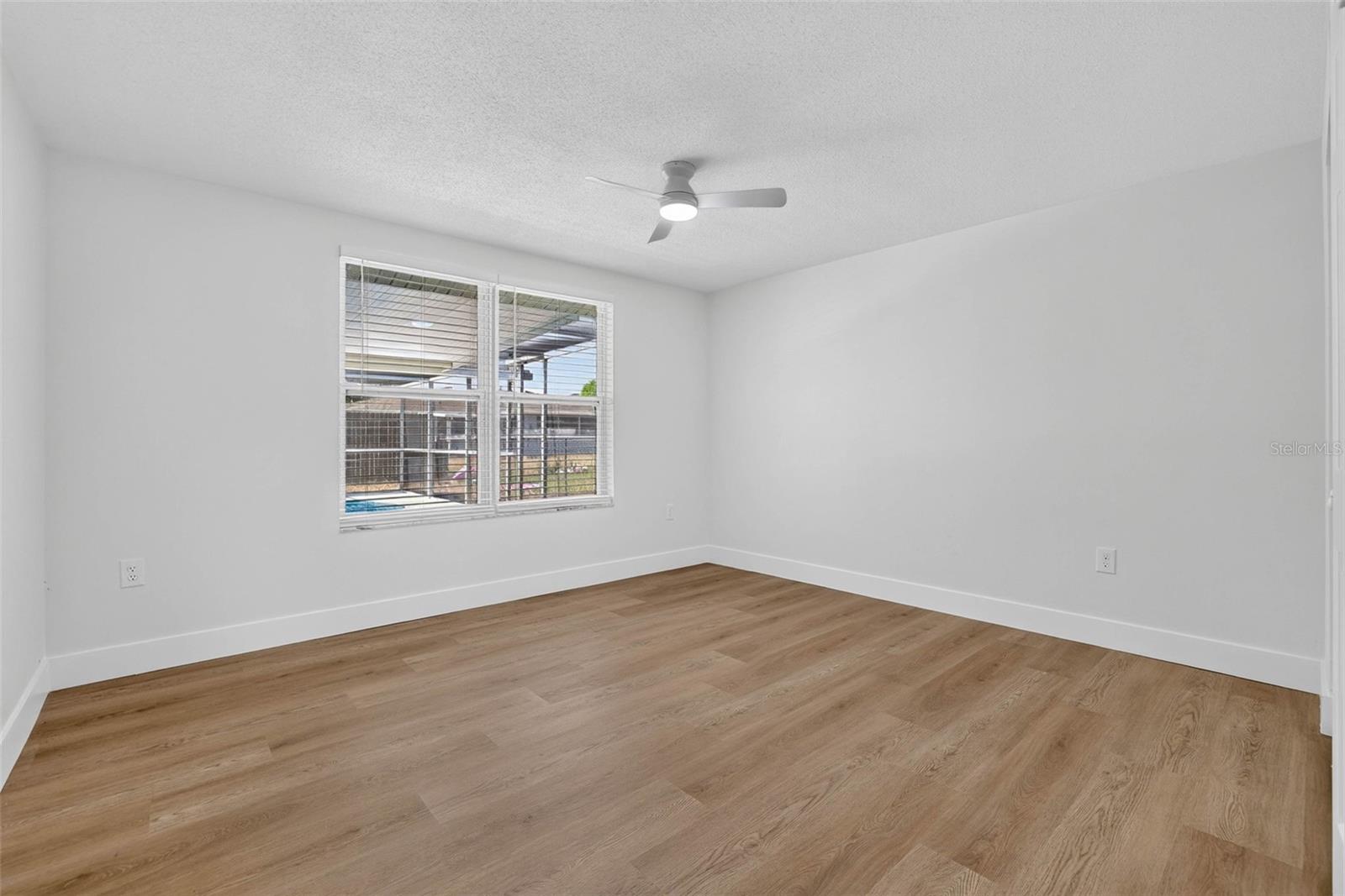 JASMINE LAKES - Residential