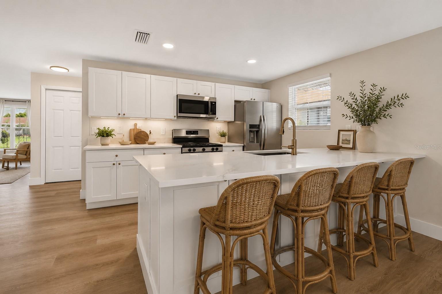 JASMINE LAKES - Residential
