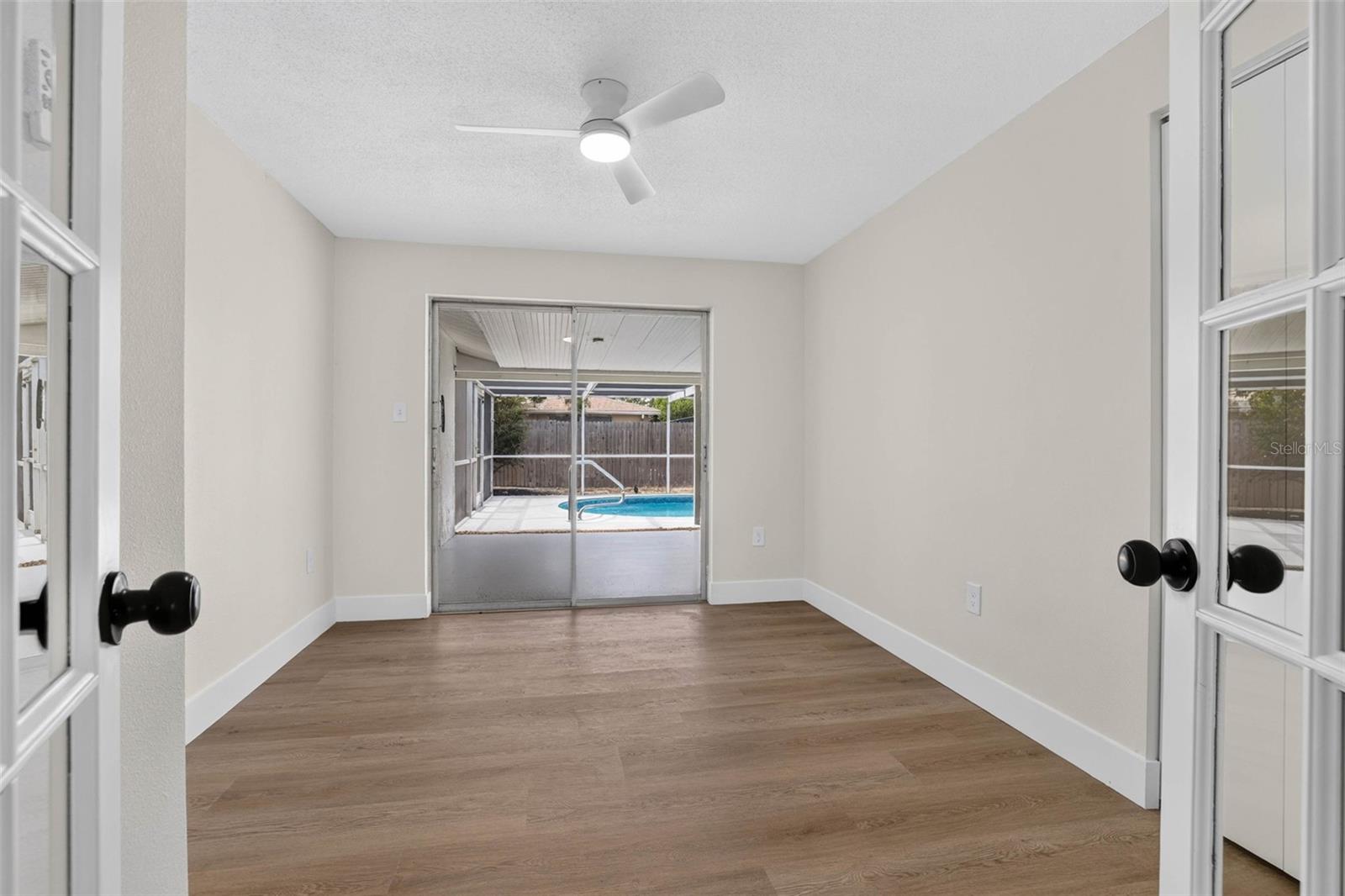 JASMINE LAKES - Residential
