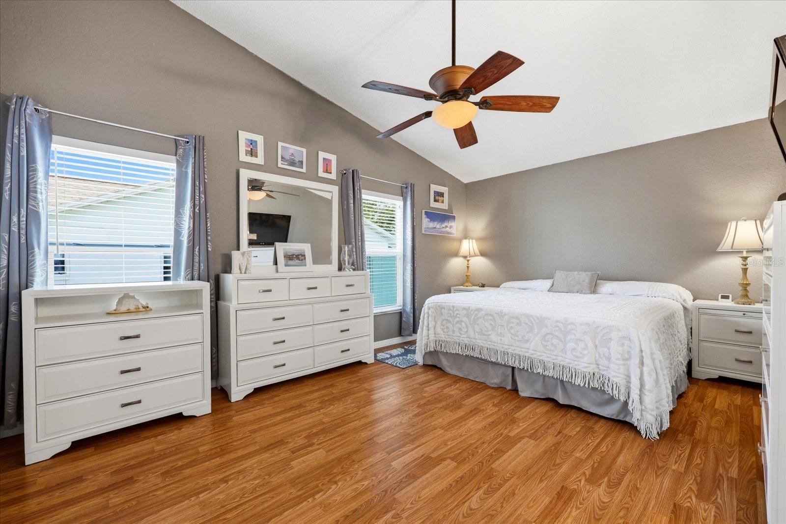 WOODRIDGE ESTATES A SUB - Residential