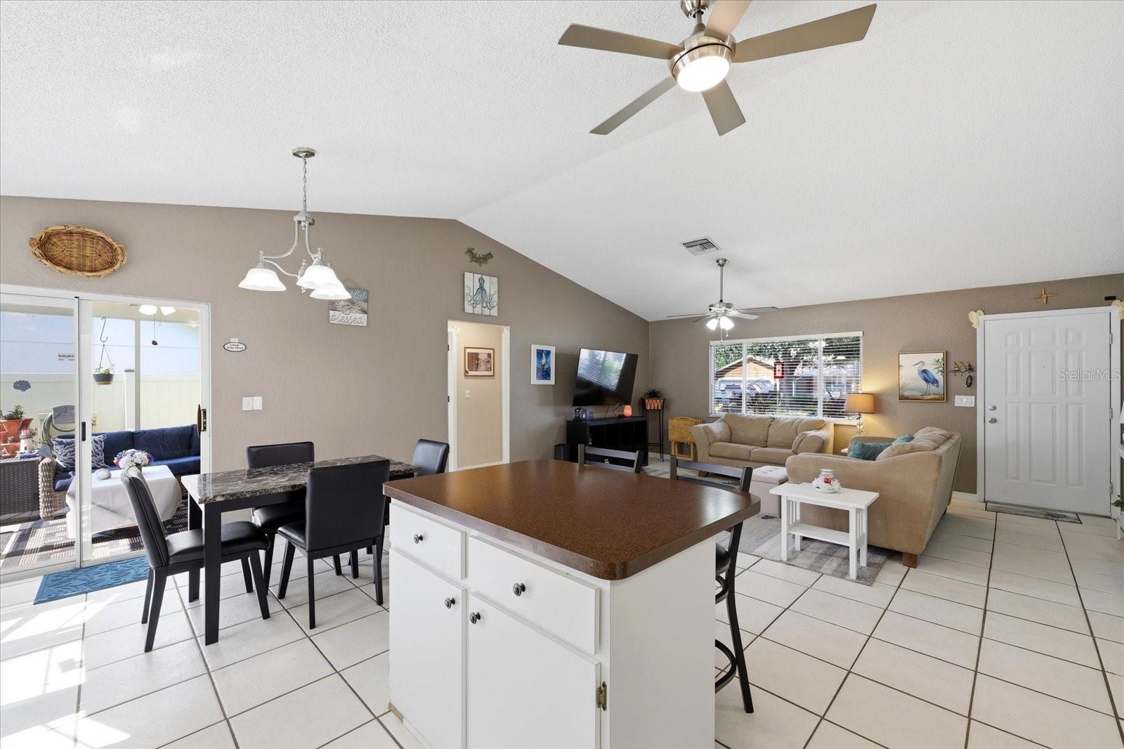 WOODRIDGE ESTATES A SUB - Residential