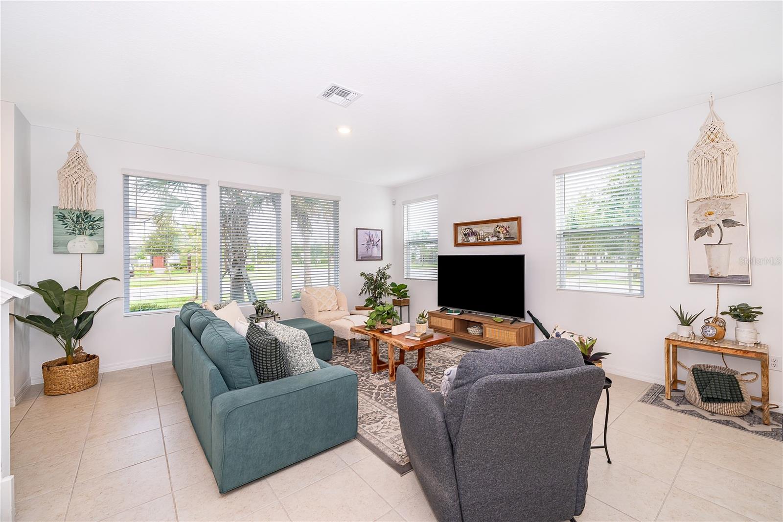 WESLYN PARK PH 1 - Residential