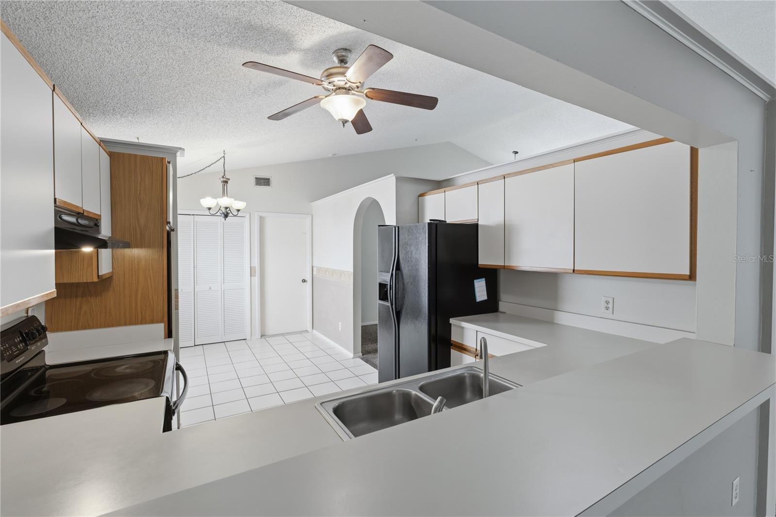 GREENWOOD LAKES UNIT D-3B 1ST ADD REP - Residential