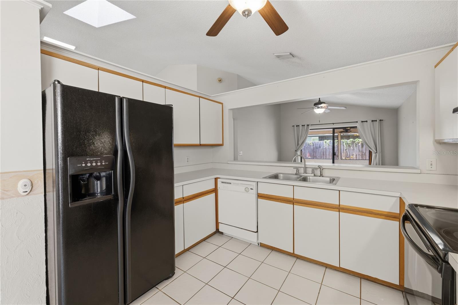 GREENWOOD LAKES UNIT D-3B 1ST ADD REP - Residential