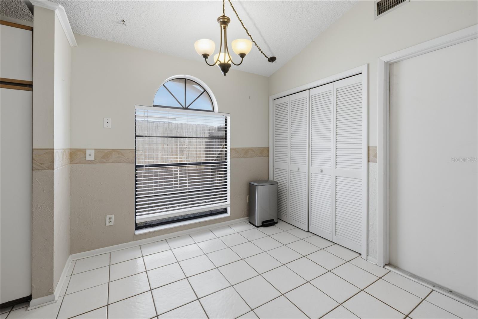 GREENWOOD LAKES UNIT D-3B 1ST ADD REP - Residential