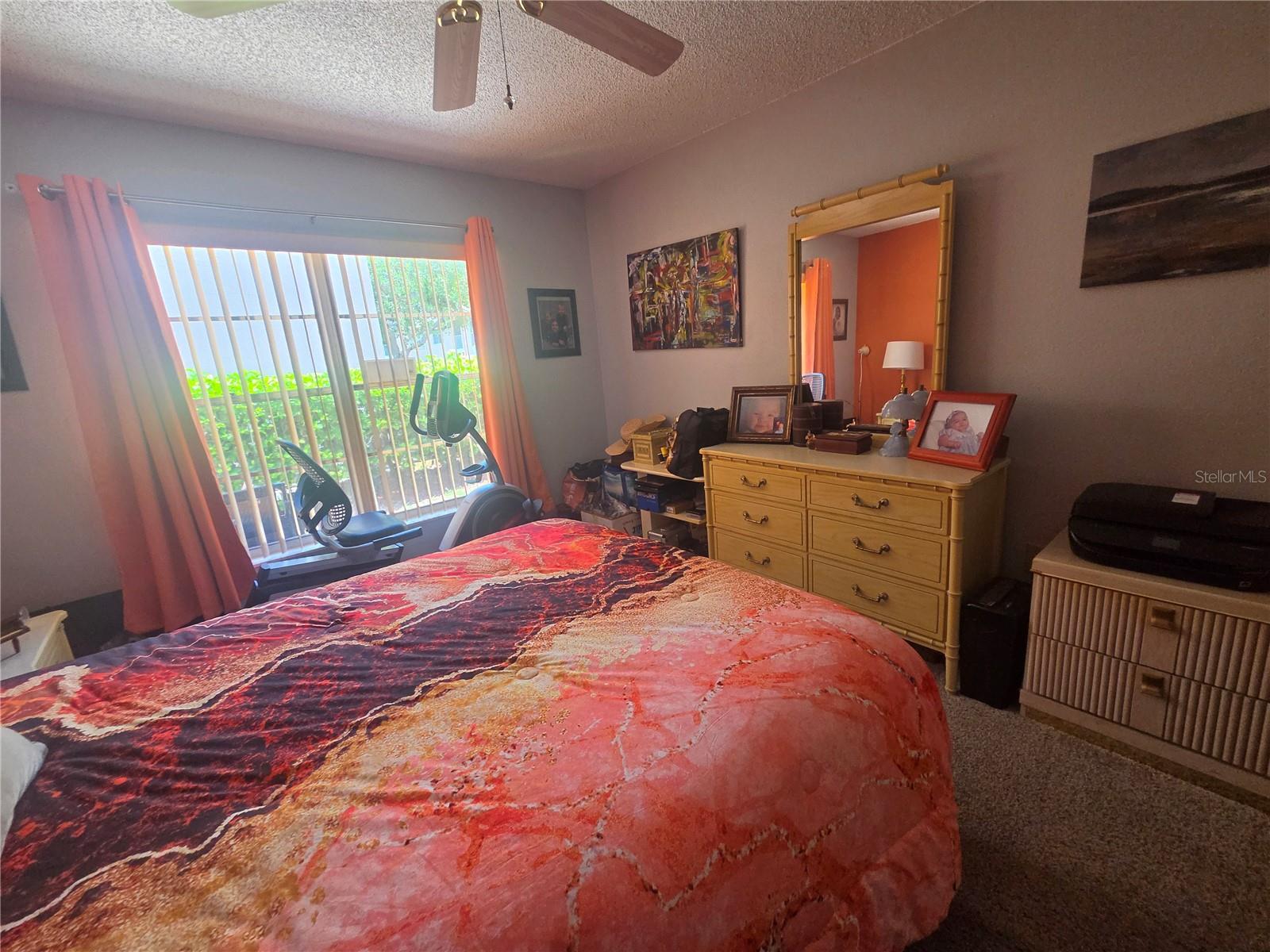 SUNNYBROOK CONDO 02 - Residential Lease