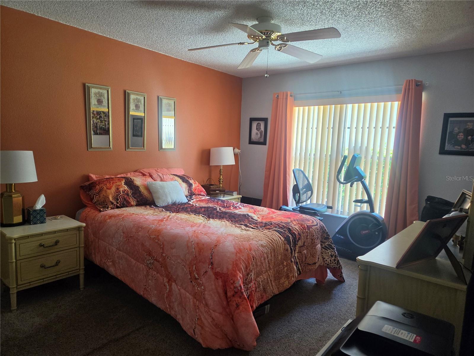 SUNNYBROOK CONDO 02 - Residential Lease