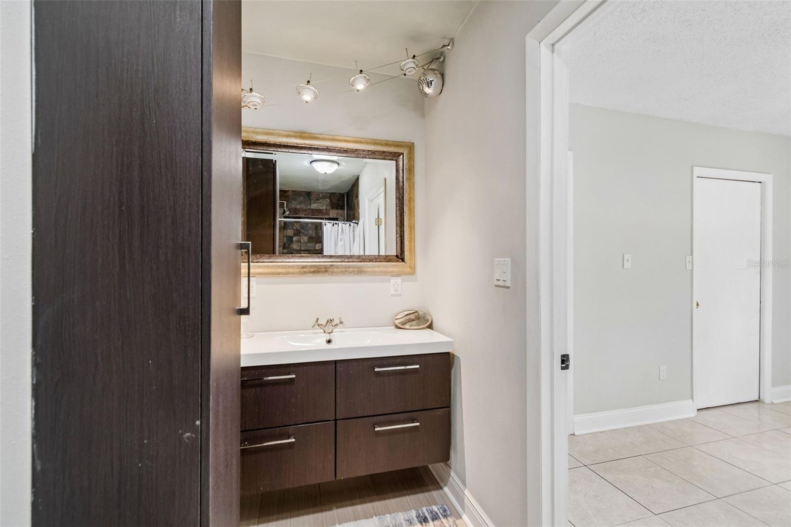 SOUTH TAMPA SUB - Residential