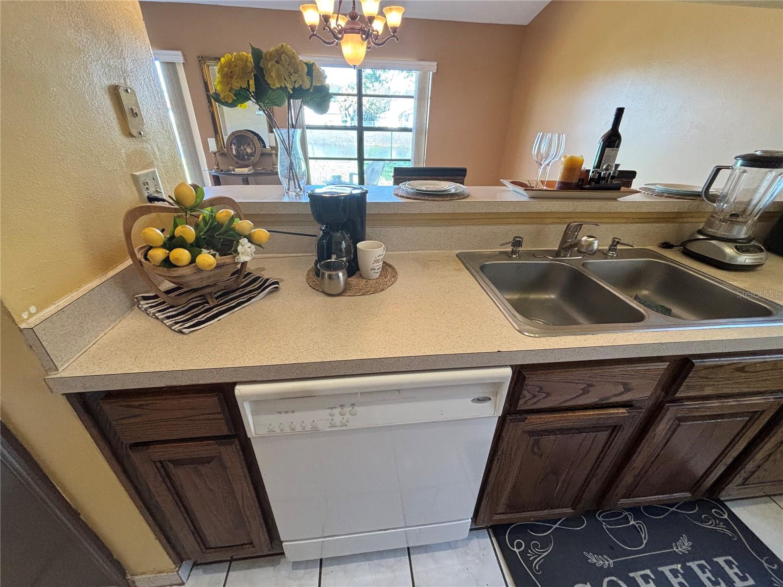 HUNTERS TRACE - Residential