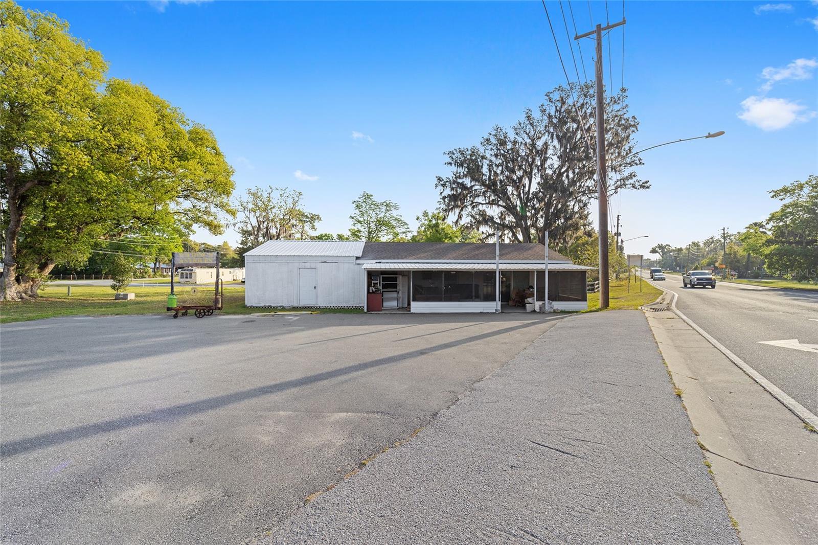 NORTH/LK WEIR AVENUE - Commercial Sale