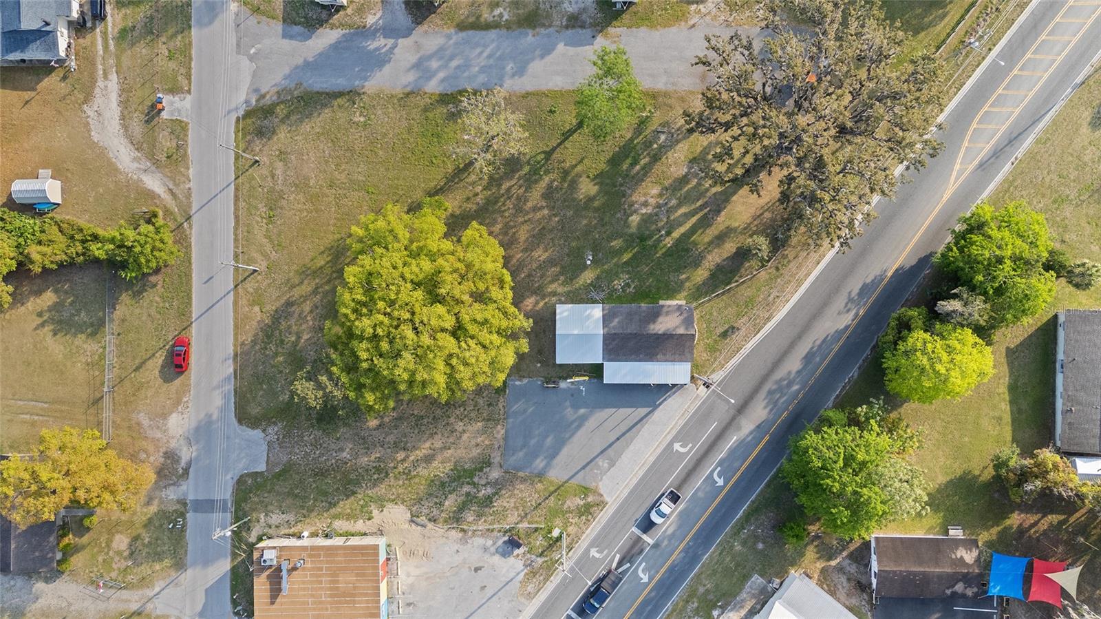 NORTH/LK WEIR AVENUE - Commercial Sale
