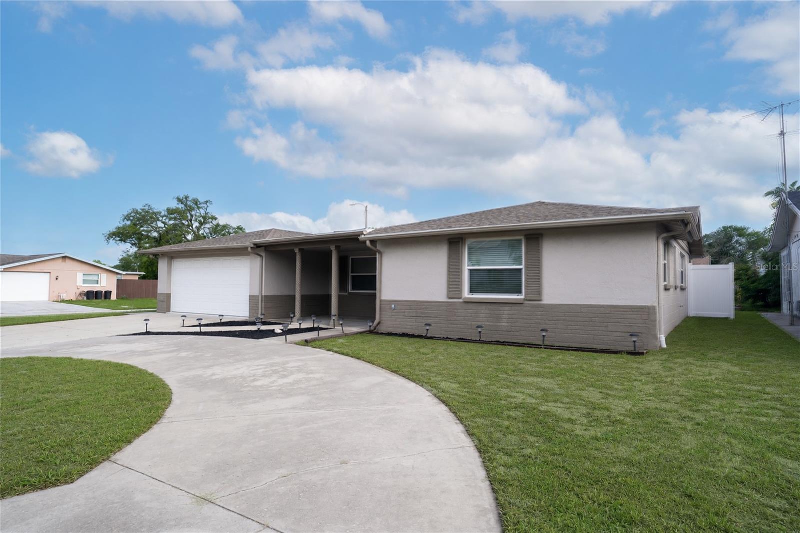 PALM TERRACE GARDENS - Residential