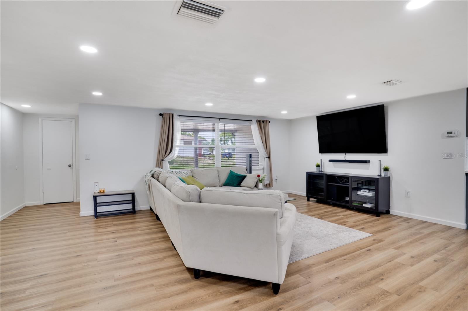 PALM TERRACE GARDENS - Residential
