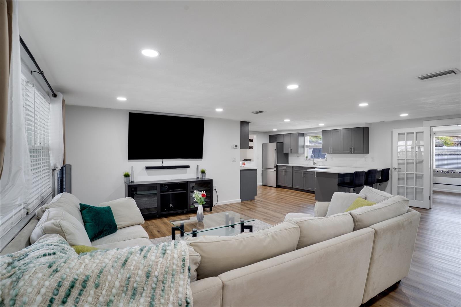 PALM TERRACE GARDENS - Residential