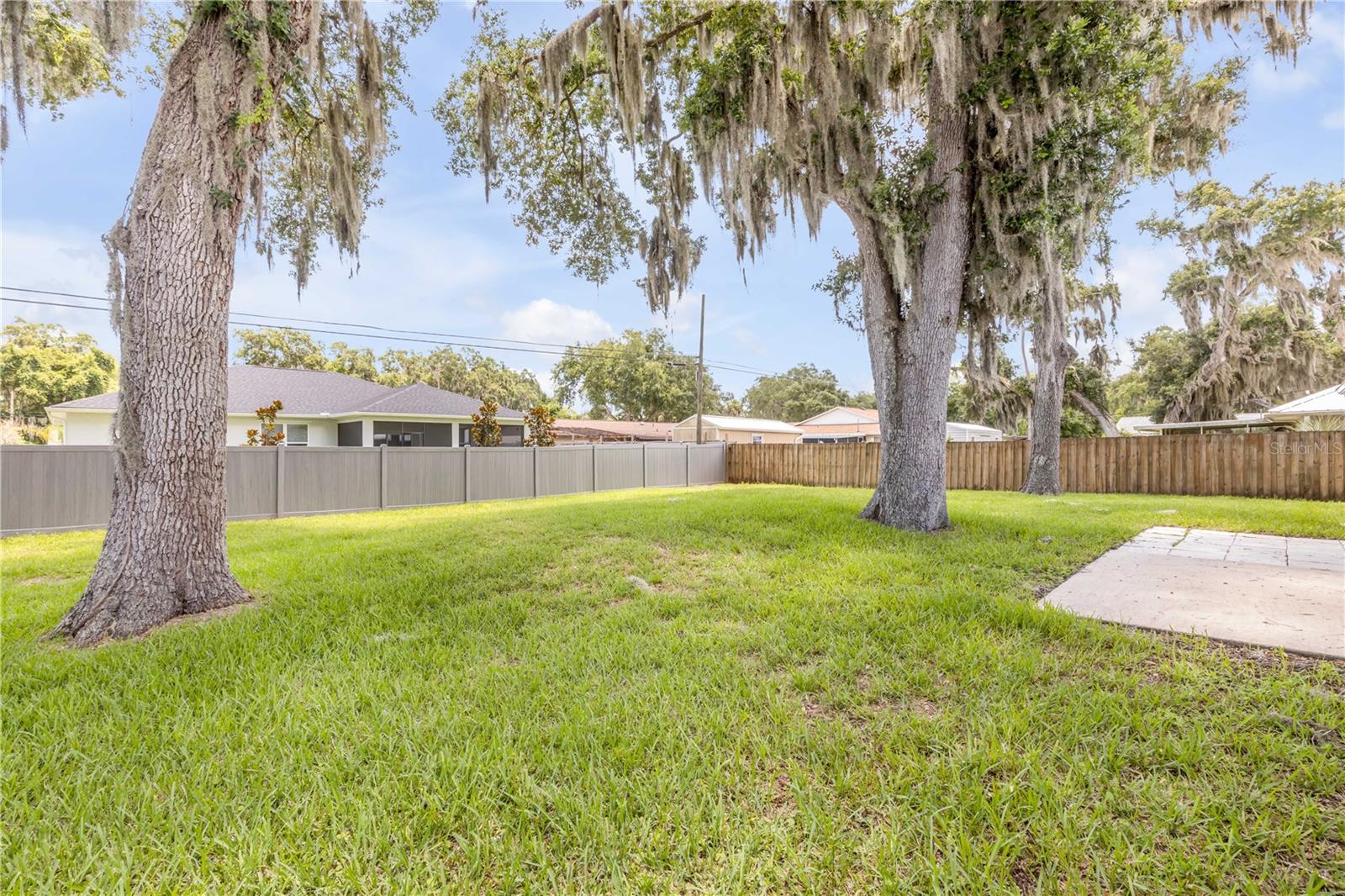 FLORIDA SHORES 01 - Residential