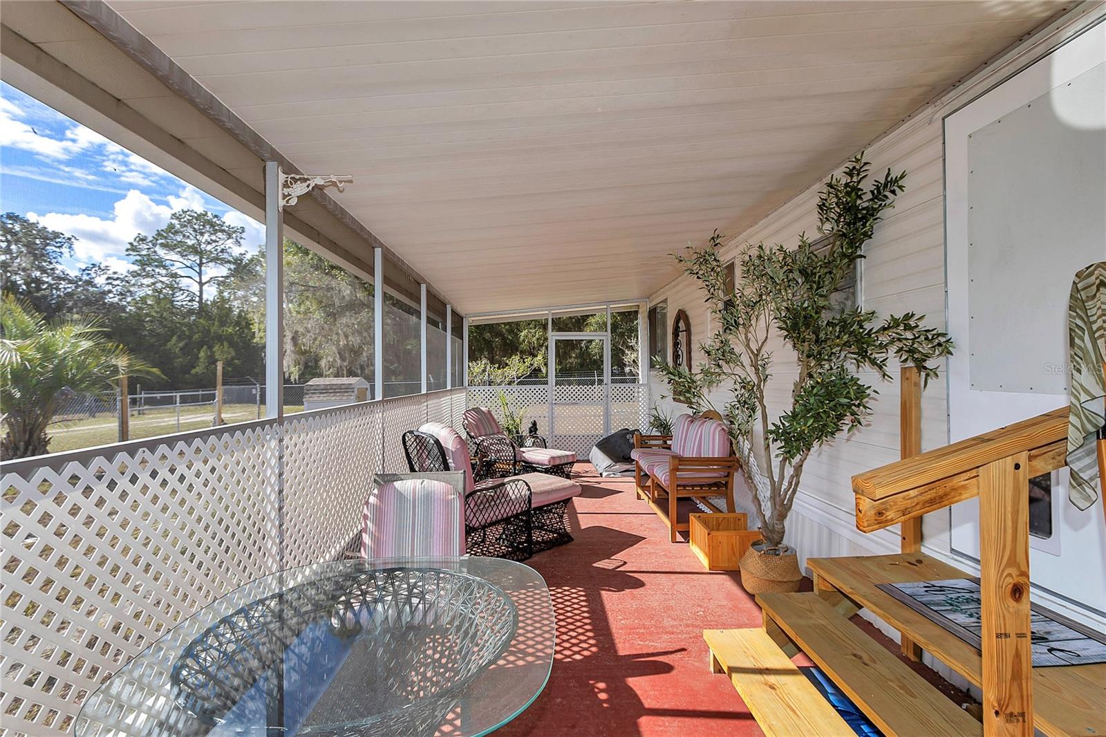 MEADOWS UN 3 - Residential