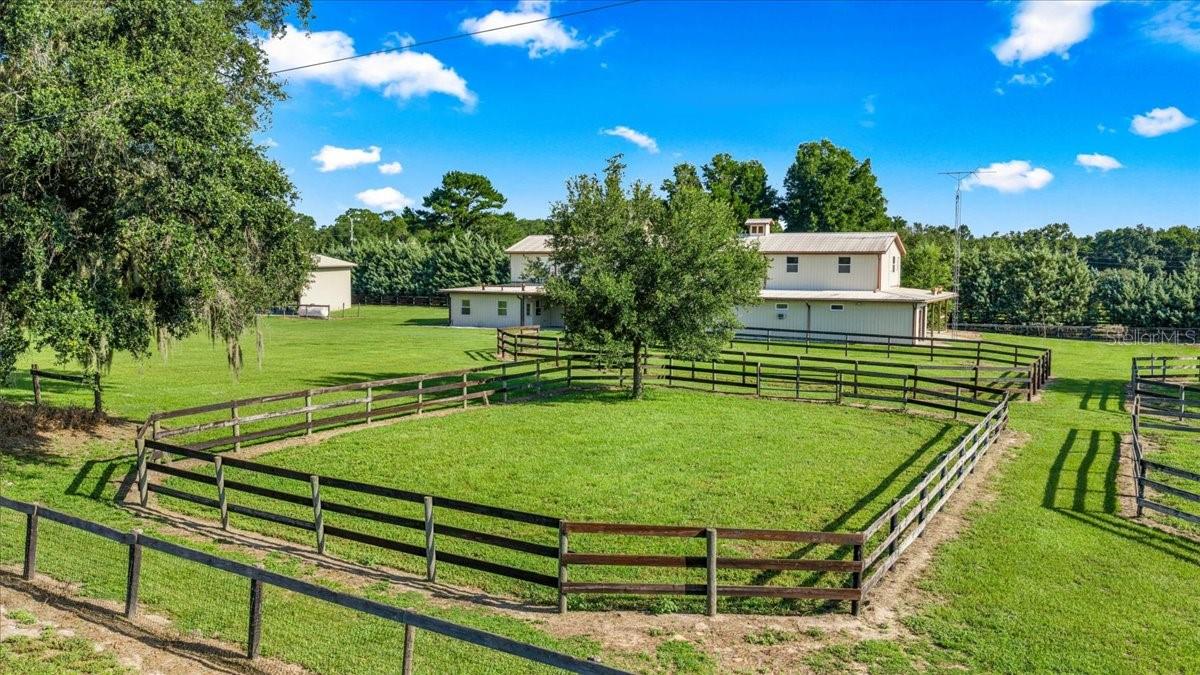 STONERIDGE ACRE - Residential