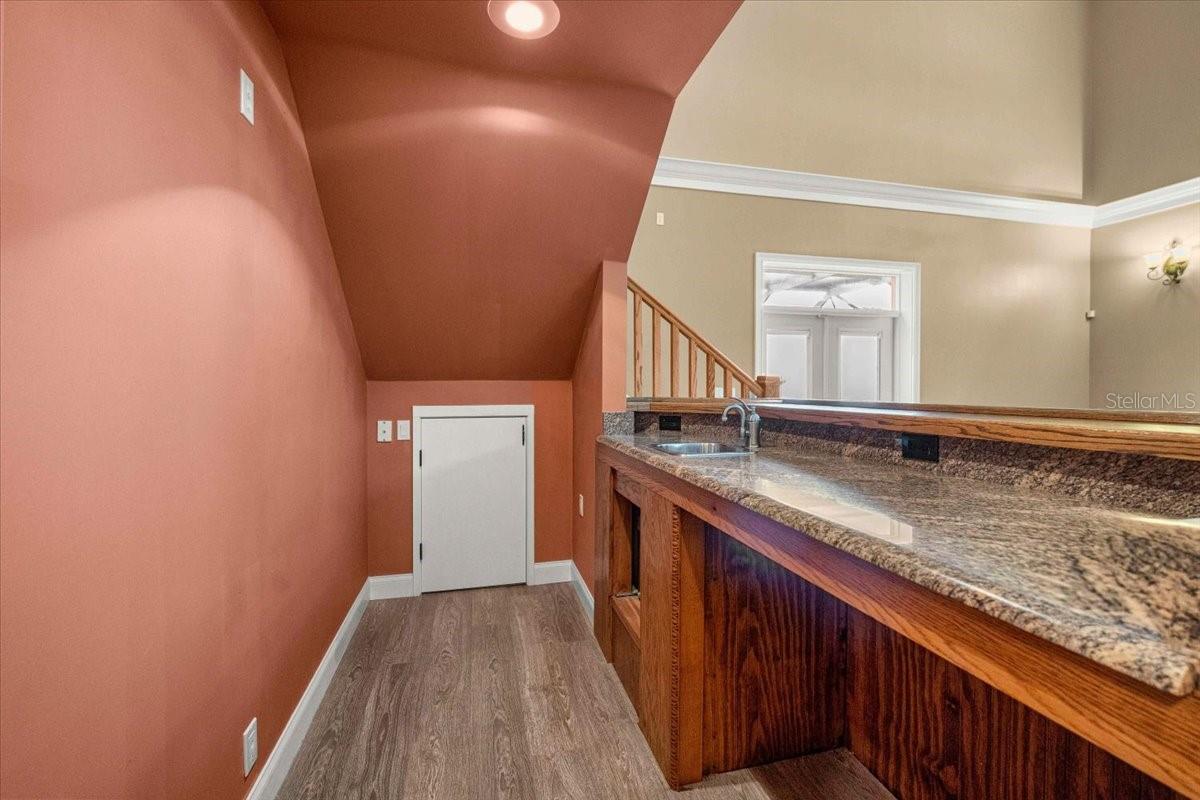 STONERIDGE ACRE - Residential