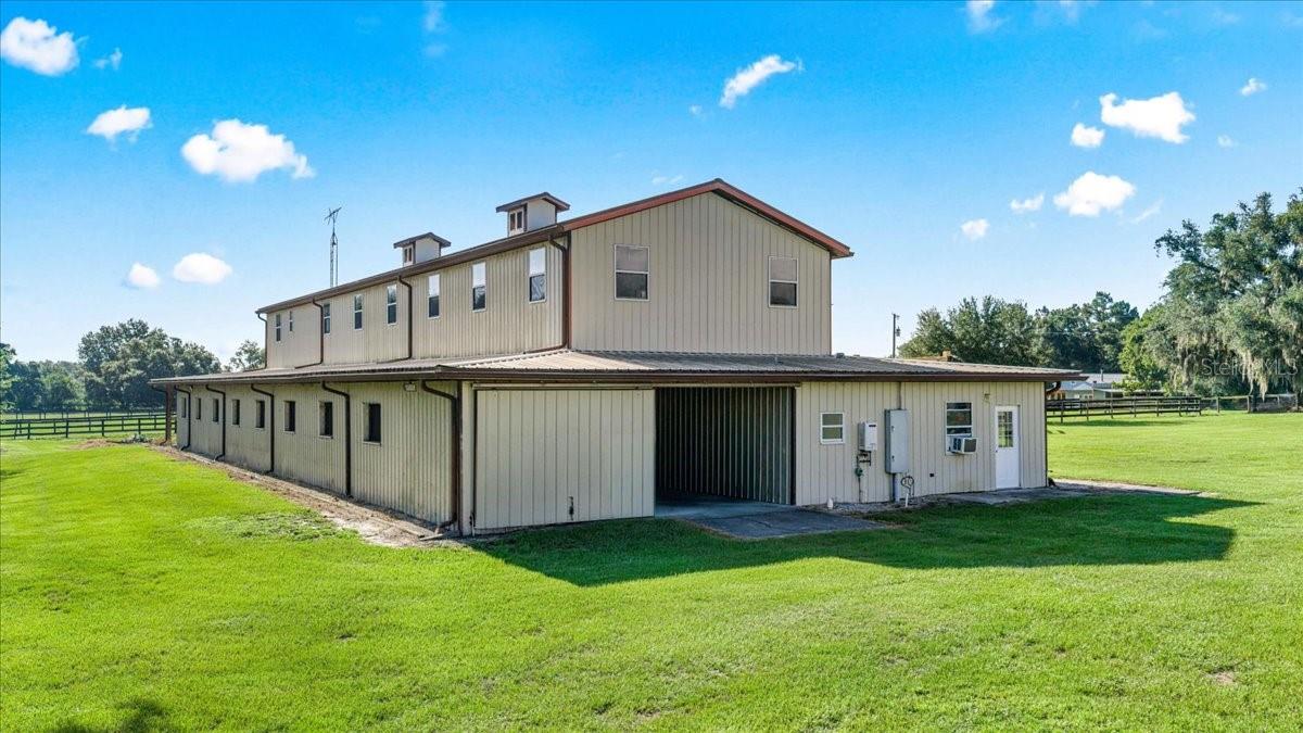 STONERIDGE ACRE - Residential