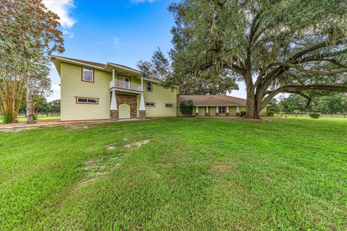 STONERIDGE ACRE - Residential