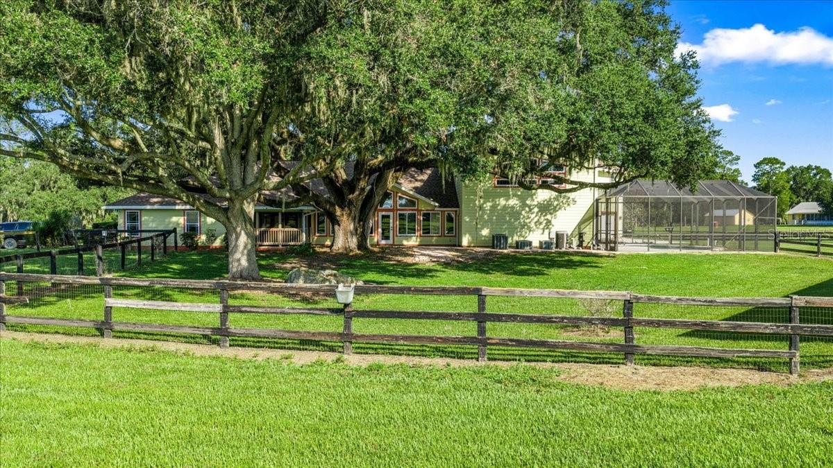 STONERIDGE ACRE - Residential