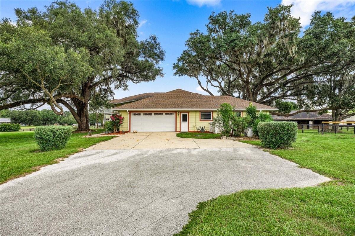 STONERIDGE ACRE - Residential