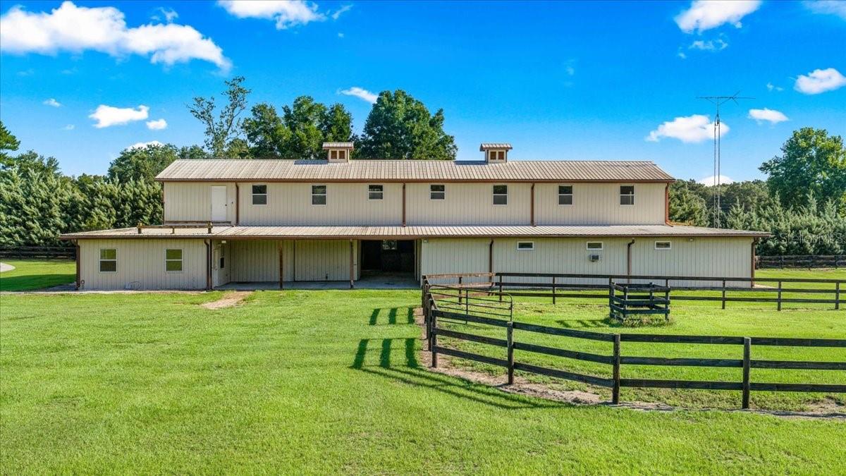 STONERIDGE ACRE - Residential