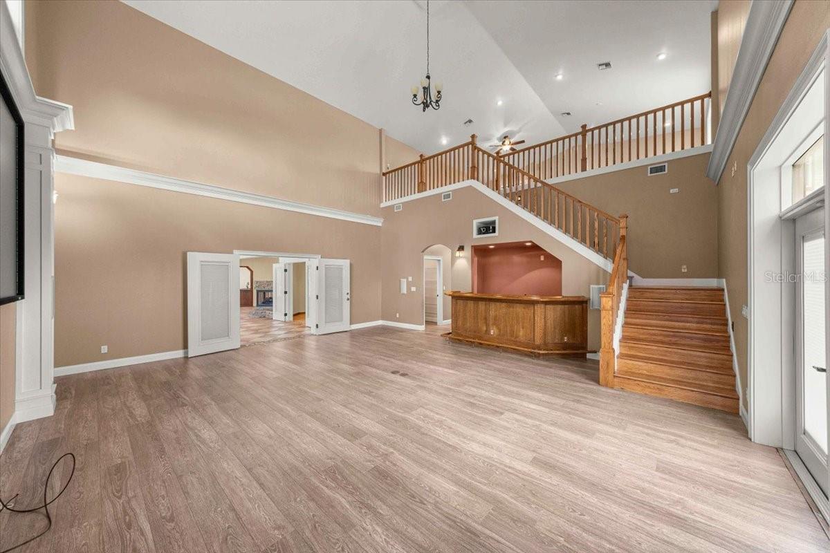 STONERIDGE ACRE - Residential