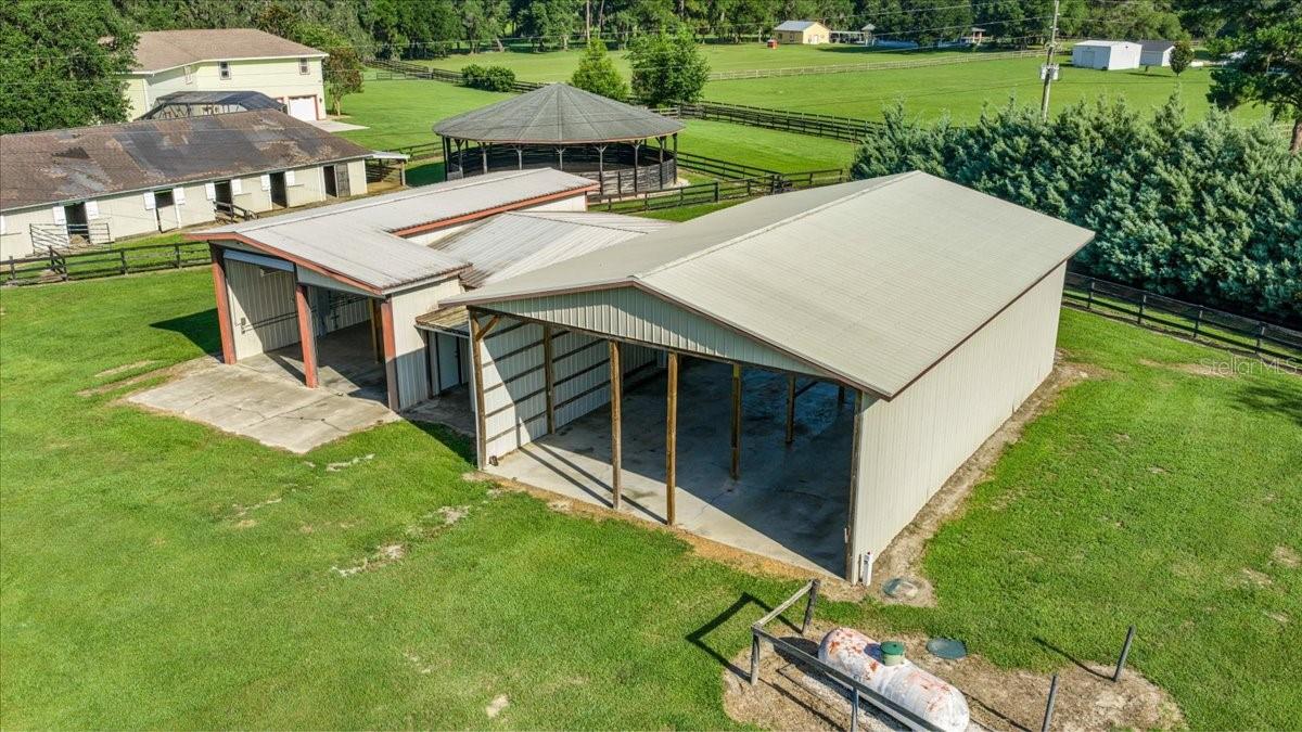 STONERIDGE ACRE - Residential