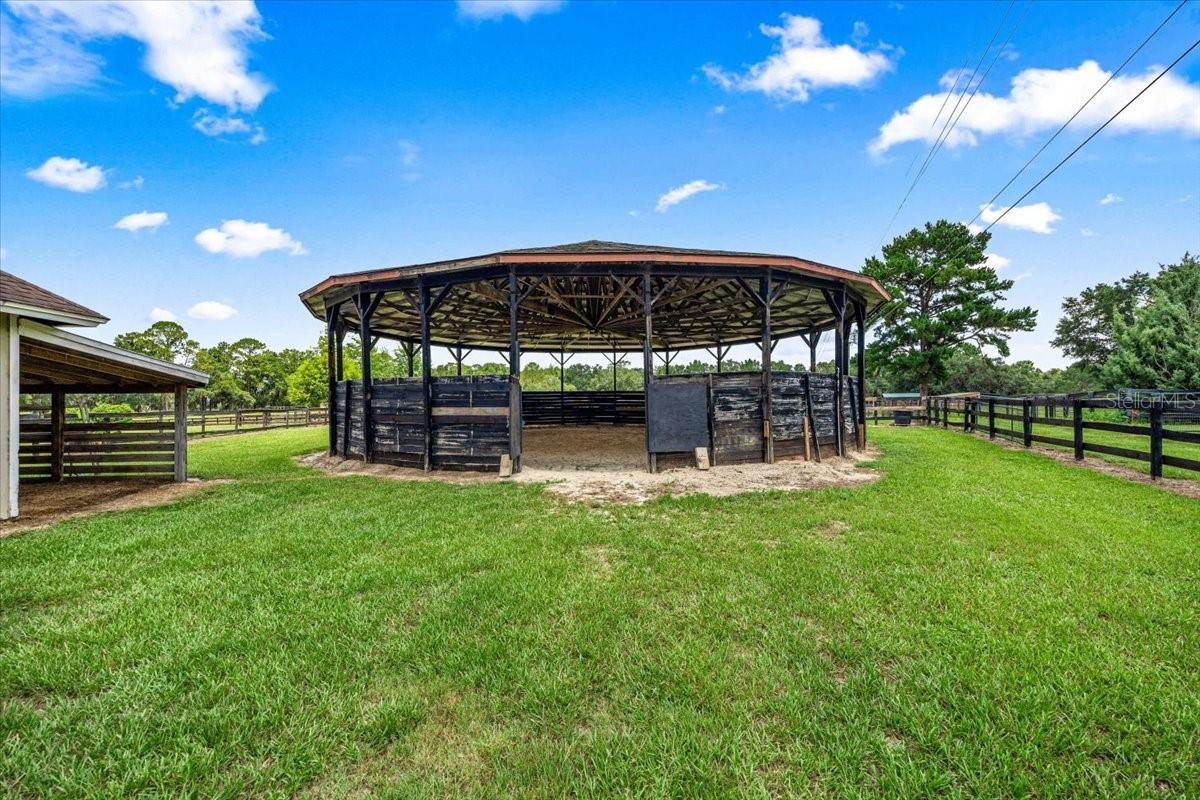 STONERIDGE ACRE - Residential