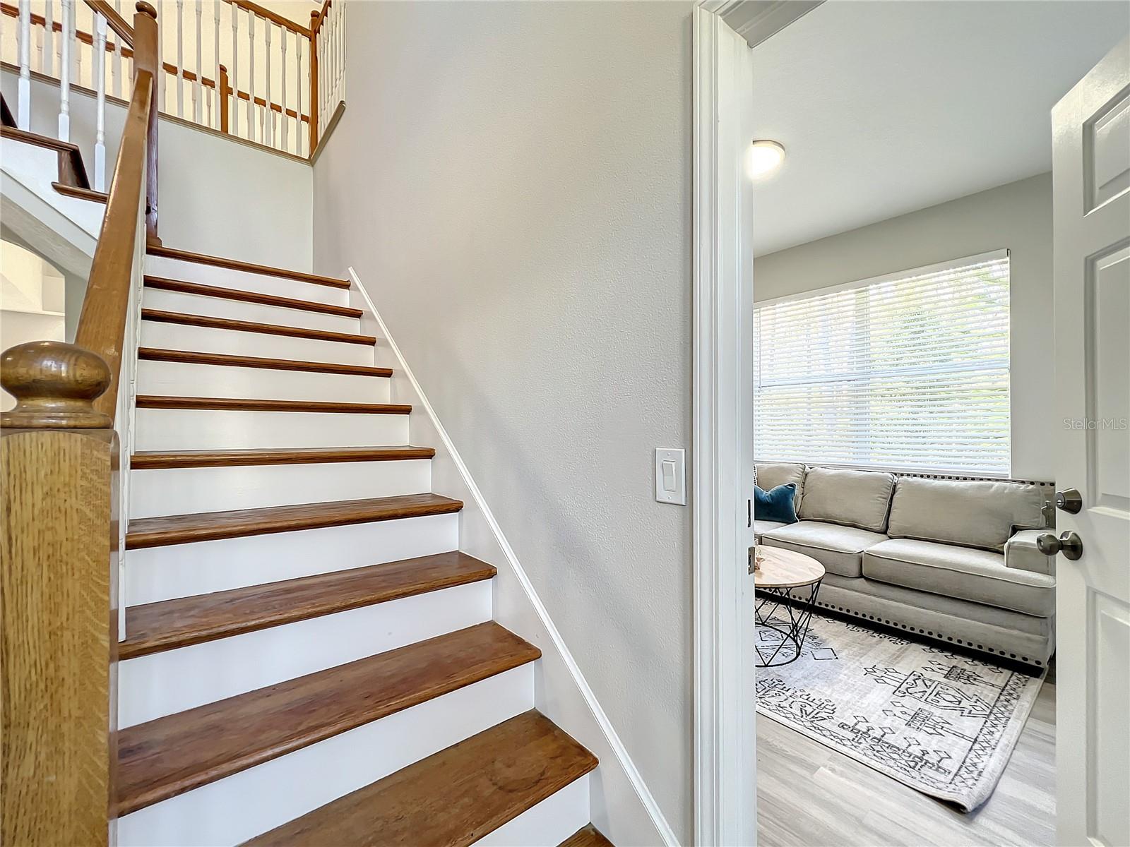 GOLDEN ACRES - Residential