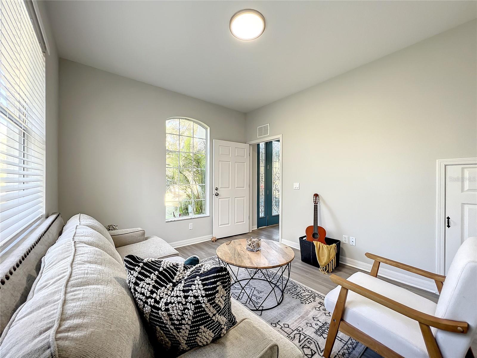 GOLDEN ACRES - Residential