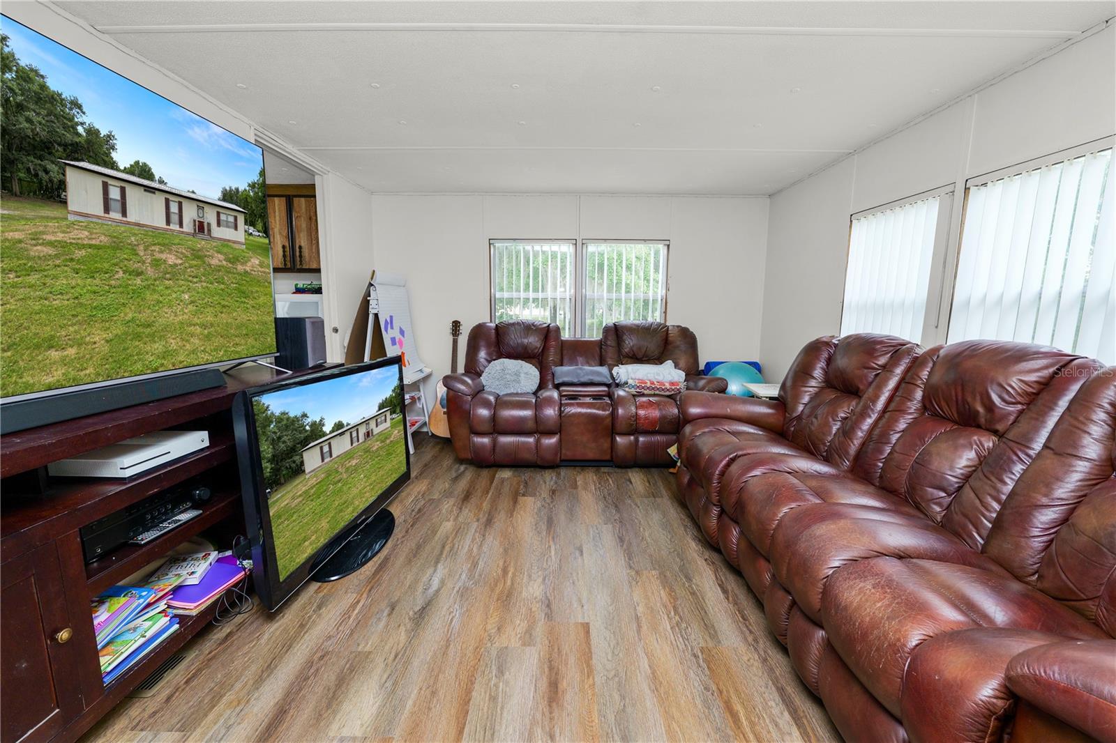 COUNTRY VIEW ESTATES - Residential