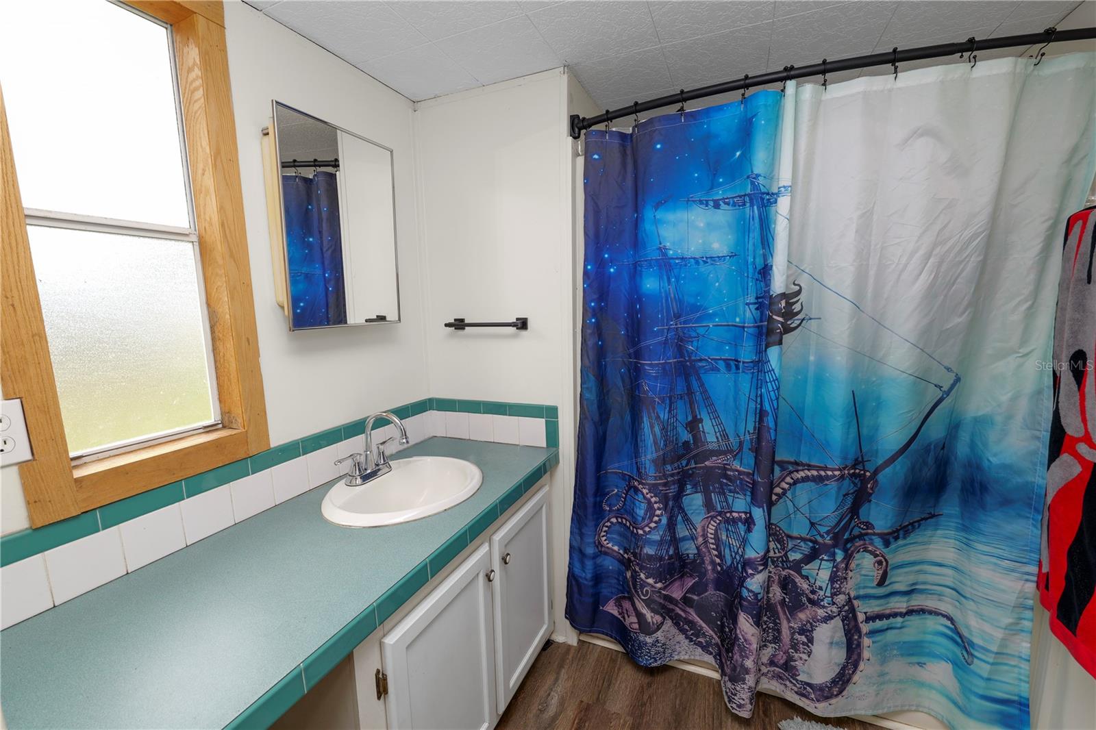 COUNTRY VIEW ESTATES - Residential
