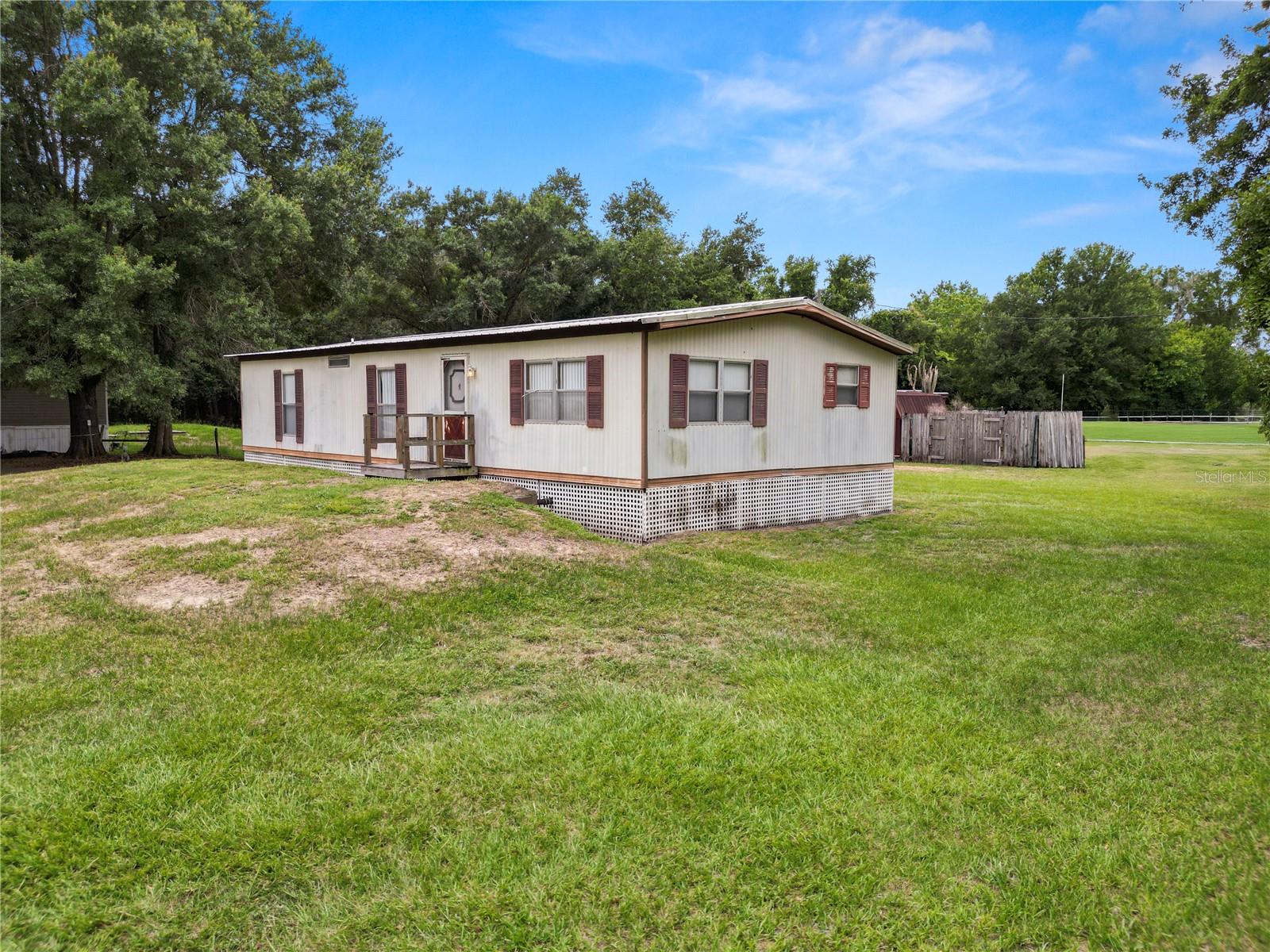 COUNTRY VIEW ESTATES - Residential