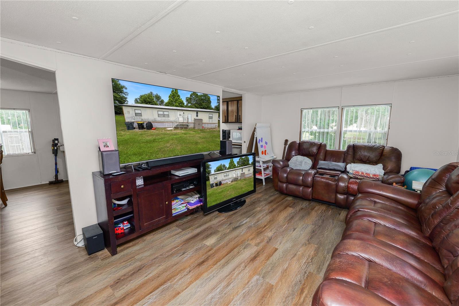 COUNTRY VIEW ESTATES - Residential