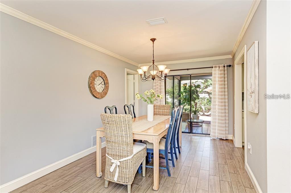 POINTE WEST - Residential