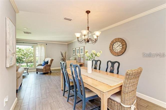 POINTE WEST - Residential