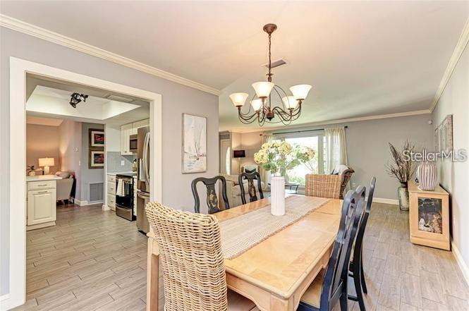 POINTE WEST - Residential